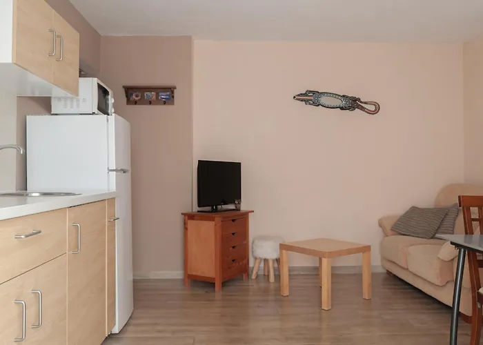 Aparthotel Nido Aguila Blanca Guaro